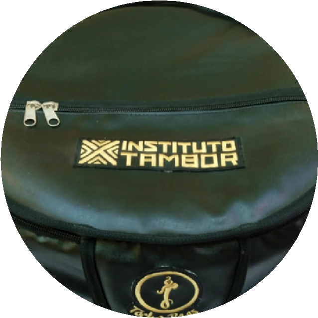 Foto de Bordado em uma bolsa